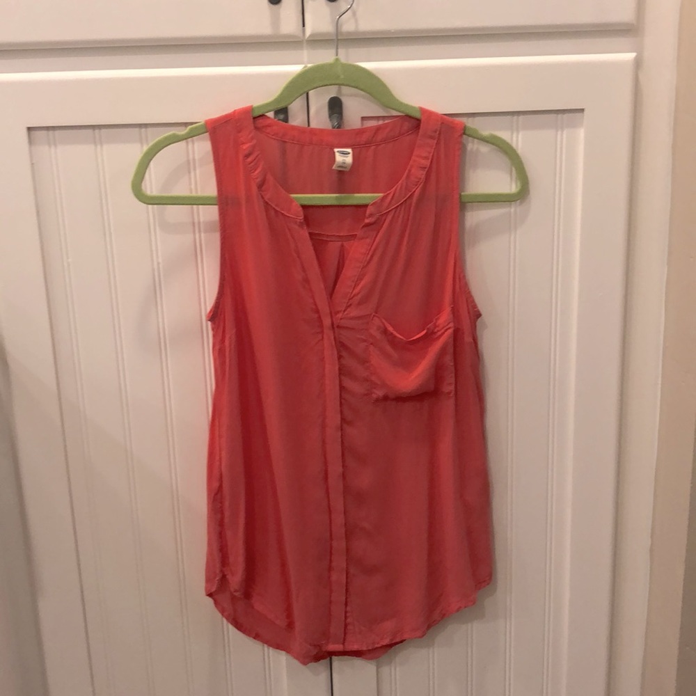 Old Navy sleeveless blouse XS